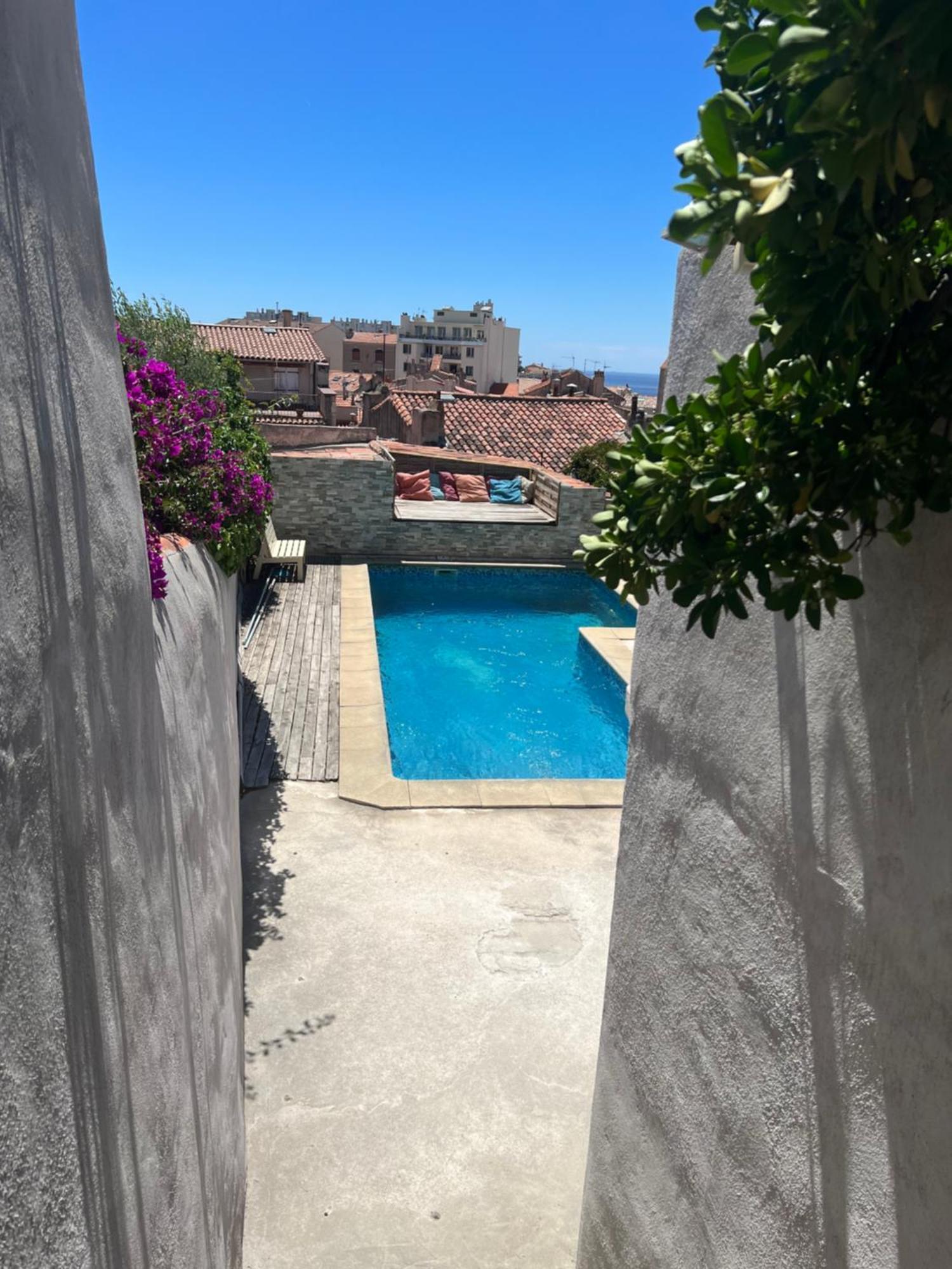 Pour 4 face à la piscine Marselha Exterior foto